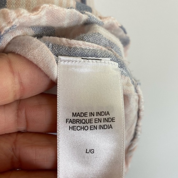 Lucky Brand Women's Button Down Shirt Size L Pink and Blue Stripes Long Sleeve - Picture 10 of 10